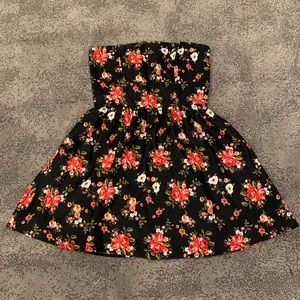 Forever 21 | Strapless Floral Mini Dress